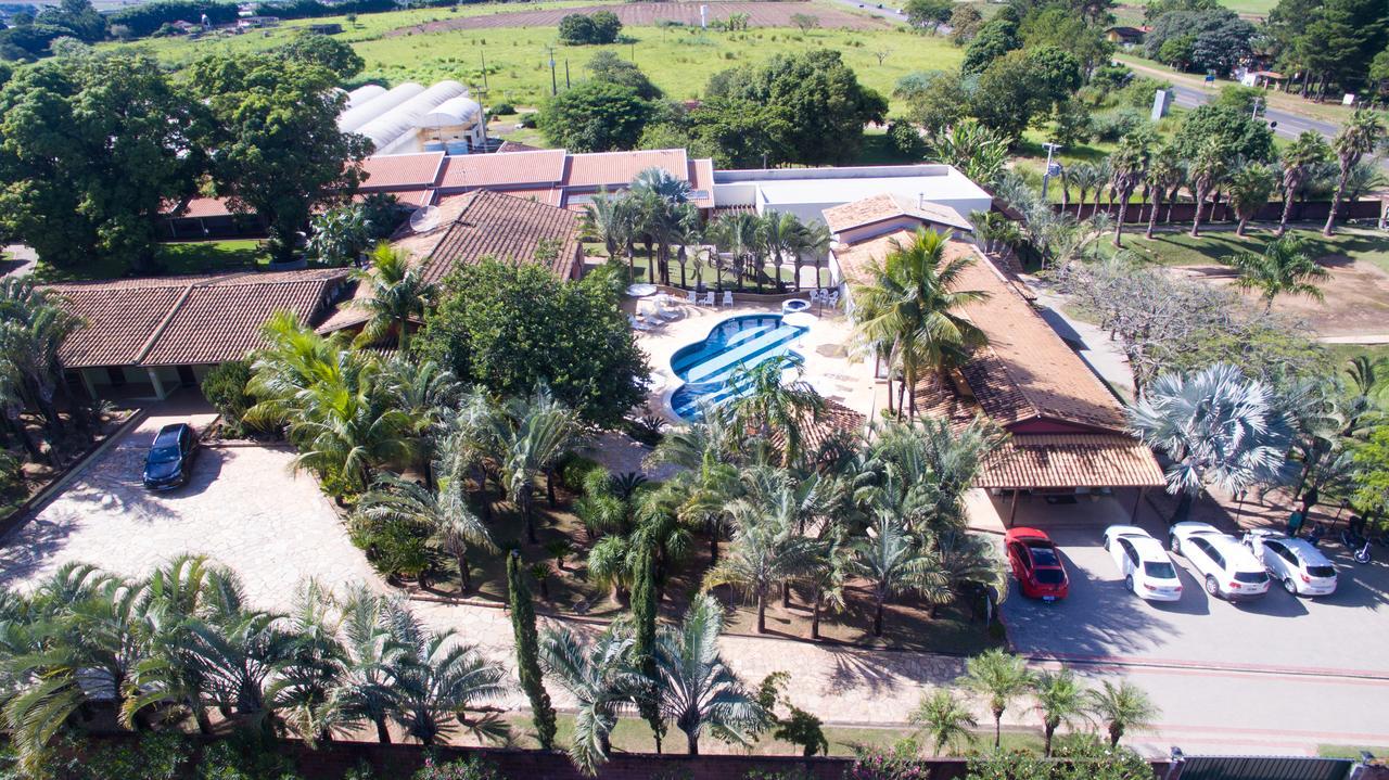 Villa De Holanda Parque Hotel Holambra Exterior photo