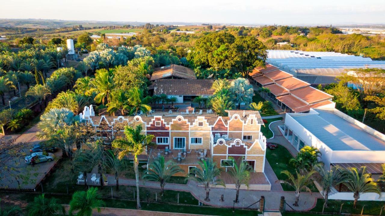 Villa De Holanda Parque Hotel Holambra Exterior photo